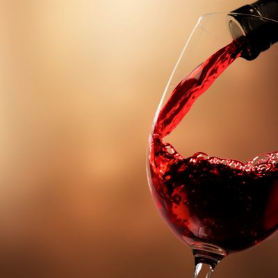 El vino y el mosto: origen, diferencias y por qué importan